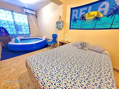 Gobernador Pinero Apartamento | Mid-City Beach Apartment With Indoor LED Pool