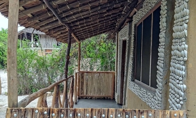 Gede Alquiler De RV | Mida Creek Eco Camp