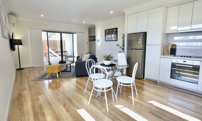 Midland Apartamento | 6 Sensational Midland - sleeps 4 -- family perfect