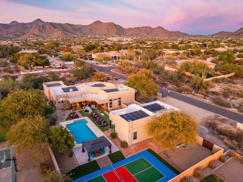 Central Scottsdale Casa | Midnight At The Oasis