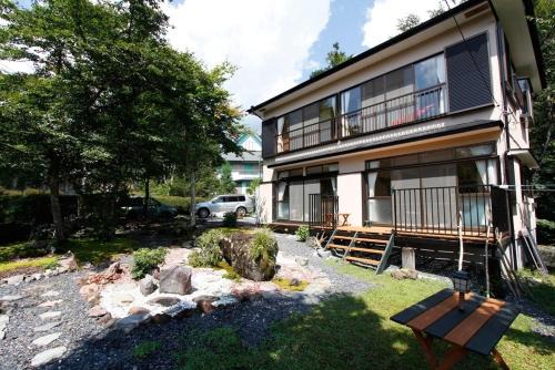 Nikko Casa | Midorian