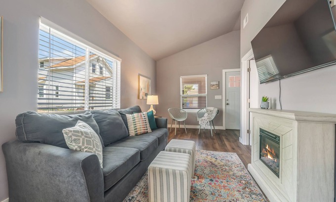 Menasha Casa | Midterm w/ Huge Fenced Yard Near Neenah & Appleton