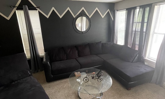 Loring Heights Casa | Midtown 2 Level Private Apartment