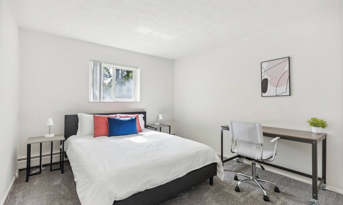 Parma Apartamento | Midtown 3229I Cozy & Comfy I Free Parking