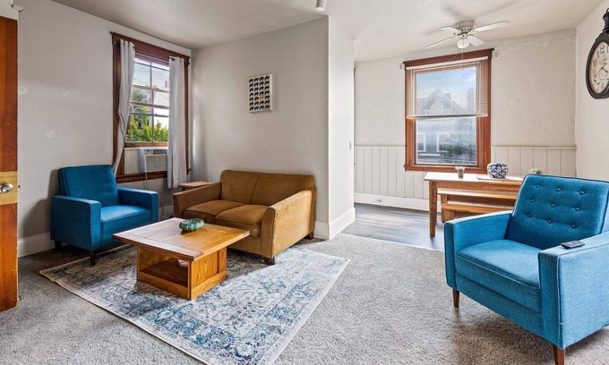 Clifton Heights Apartamento | Midtown Apt Near Downtown&U of C - Hangout Unit 2