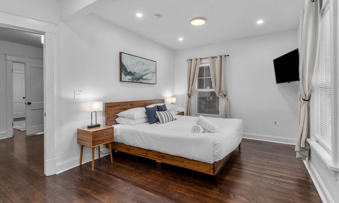 Hanover Place Casa | Midtown Getaway