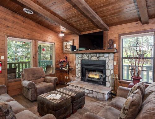 Ruidoso Casa | Midtown Riverfront 4