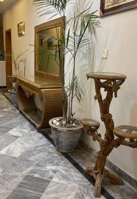 Islamabad Hotel | Midways Guest House and Hotels