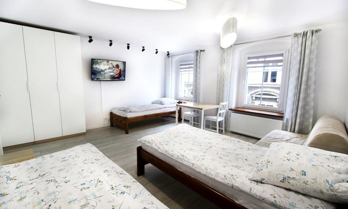 Ladek-Zdroj Apartamento | Mieszkanie gościnne Zdrojowa