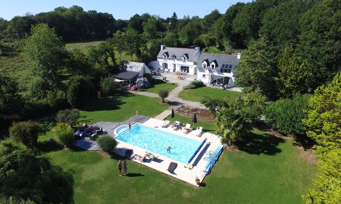 Gouesnach Casa | Penty linda con piscina, tranquilo y cerca de las playas