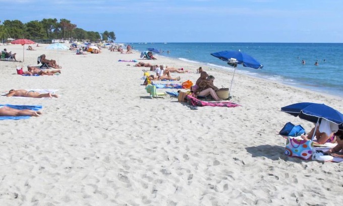 Ghisoni Apartamento | Apartamento Migone de Sampolo (GHI306) en Ghisonaccia - 6 personas, 3 dormitorios