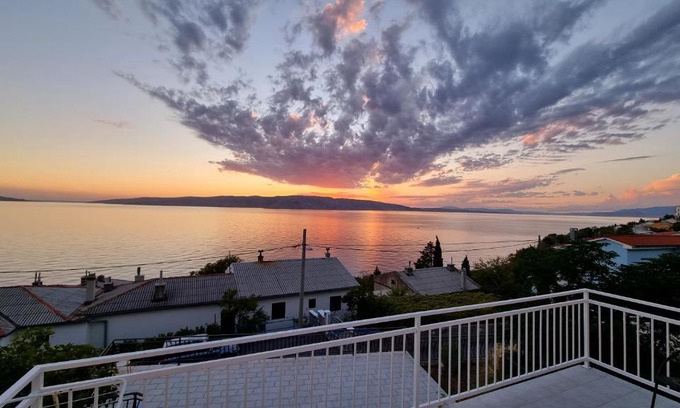 Senj Apartamento | Miko
