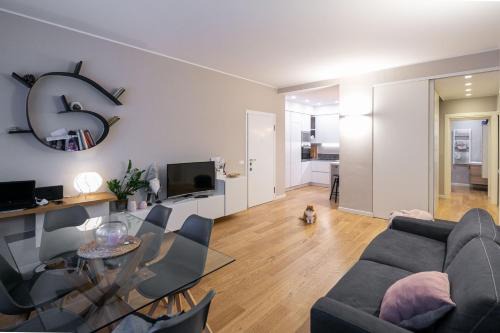 Poasco Cama Y Desayuno | Milan nanna B&B, metro M3,IEO, Duomo COLAZIONE INCLUSA