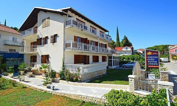 Zaton Apartamento | Milenko by Interhome