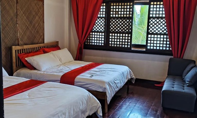 Busuanga Complejo | Miley Lodging Restobar