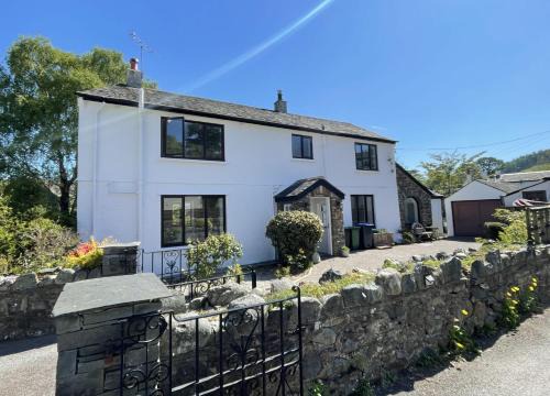 Braithwaite Casa | Mill House