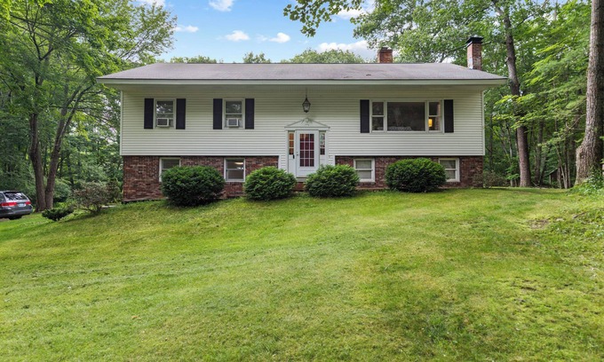 North Windham Apartamento | Mill Pond Place