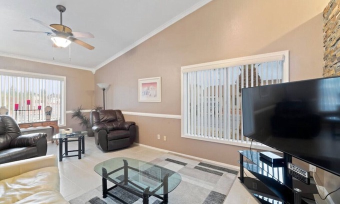 Country Meadows Casa | Millark Peoria · Perfect Peoria Home with Pool Vacation Rental