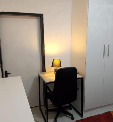 Lyttelton Manor Apartamento | Millenium Manor
