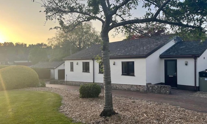 Cullompton Casa | Millhayes Lodge