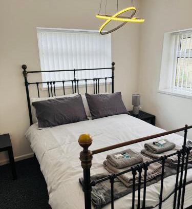 Risca East Casa | Millhouse 55
