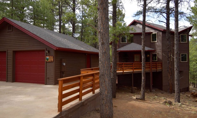 Flagstaff Cabina | Cabaña exclusiva en 5 acres, 3 millas del centro