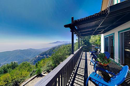 Crestline Casa | Million Dollar Mountain View
