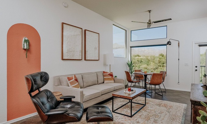 Tucson Condominio | Million Dollar View - "Vista Verde" 2b/2b Condo