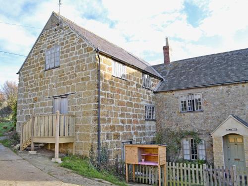 Chideock Casa | Millstones