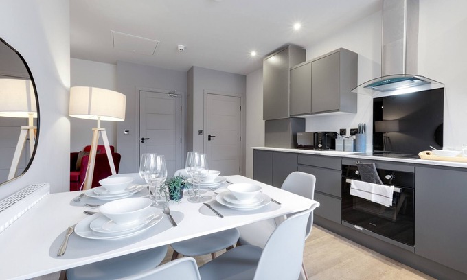 Milton Keynes Apartamento | MK Walker Ave 2 bedroom Apt. 06 + Parking by 360 Midlands