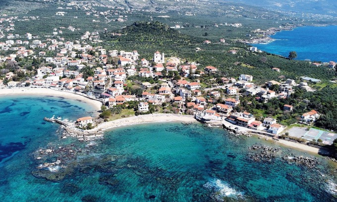 Stoupa Apartamento | Minas new apartment, 2mins walking to Stoupa beach