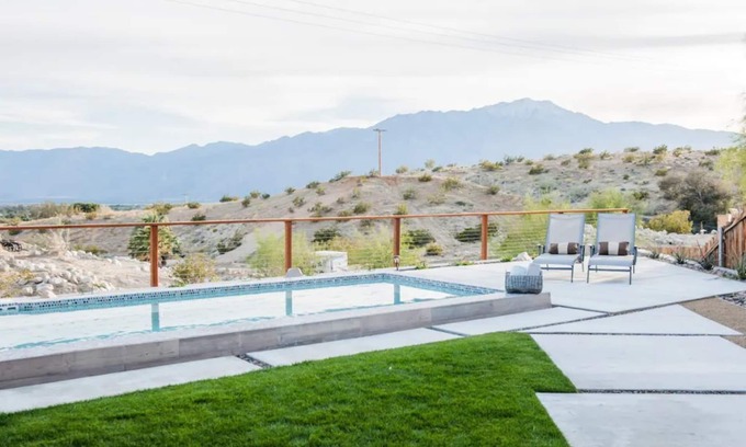 Desert Hot Springs Casa | Mineral Hot Spring Desert Oasis
