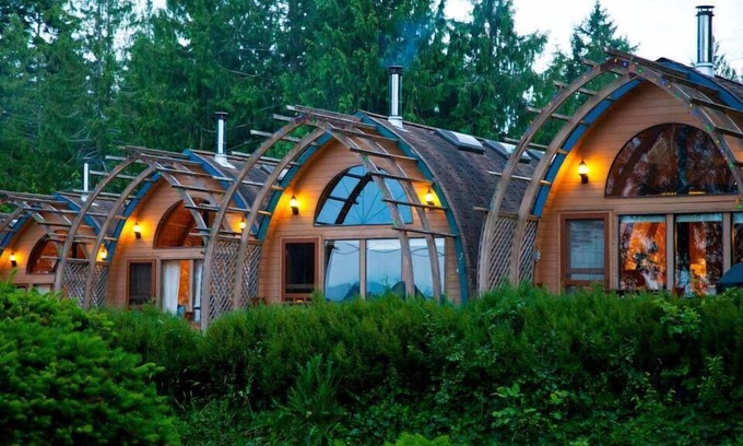 Salt Spring Island Cabina | Mineral Springs Resort