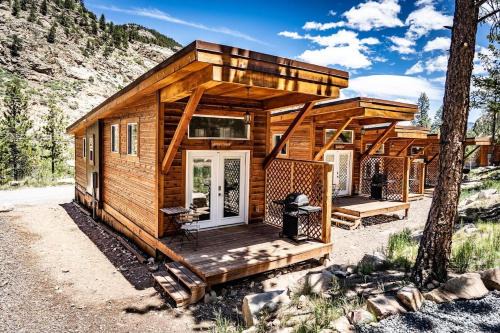 Idaho Springs Casa | Miners Cabin at Base Camp Lodging Company