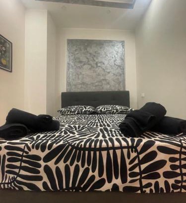 Historical Downtown Salerno Apartamento | Minerva Home