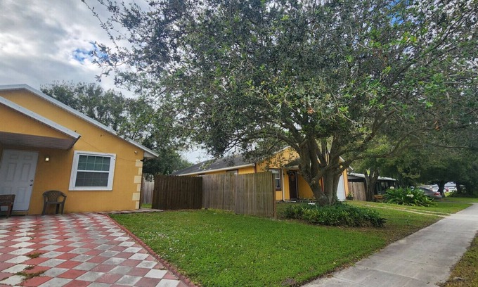 Florida Ridge Apartamento | mini Apartment, Tupelo in beautiful Vero beach FL