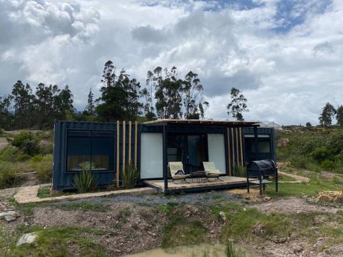 Gachantiva Casa | Mini casa en contenedor, naturaleza y aire puro.
