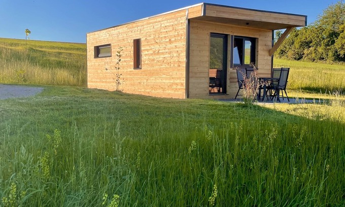 Edertal Chalet De Esquí | Mini chalet on Lake Edersee with 2 bedrooms