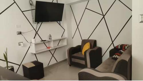 Tacna Apartamento | MINI DPTO 302 PISO 3 - Consultar Cochera