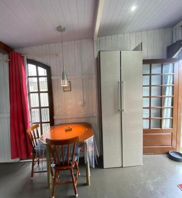 Alto Ribeirao Leste Chalet De Esquí | Mini Loft A no Ribeirão da Ilha