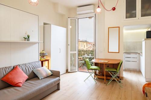 Zona Solari Apartamento | Mini-Penthouse with Terrace - Design&Fashion District