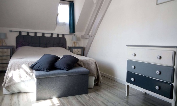 Saint-Aignan Casa | Mini Tribu de Beauval ***Coeur de Saint Aignan courtyard/private parking 2/6pers