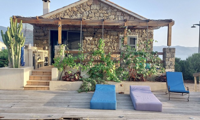 Tiuccia Casa | Mini villa with pool 50m from the sea!