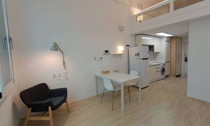 Banghwa-dong Condominio | Minimalism Stay 8-A next to Gimpo Airport