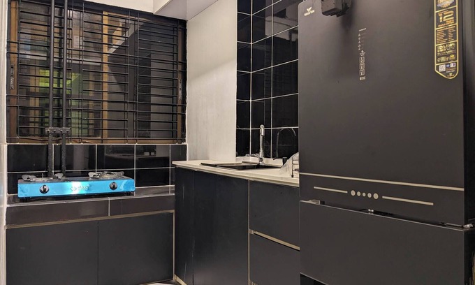 Dhaka Apartamento | Minimalist Apt at DAC Intl Airport Msg to Avail Special Offer for Flight Catcher