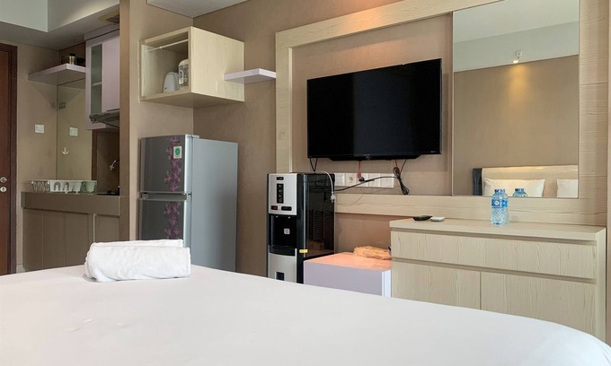 Old Jakarta Apartamento | Minimalist Studio Apartment at Springhill Terrace Residence