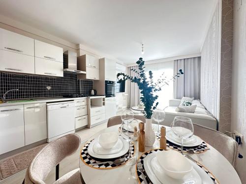 Yenisehir Apartamento | Minimalist ve manzaralı ev