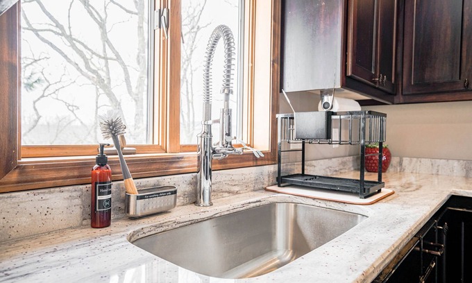 Somerset Casa | MINNeSTAY* Somerset Estate | Bob Dylan Concert | Two Homes