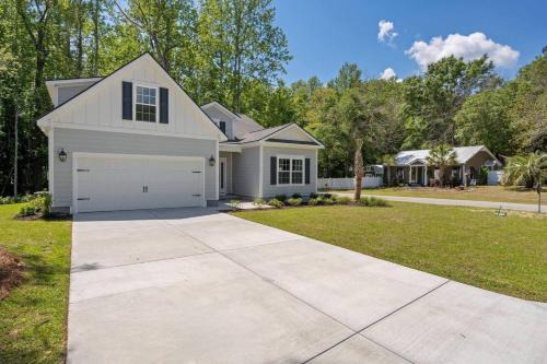 Pawleys Island Casa | Mins To Beach & Golf Courses Ping Pong, King Bed