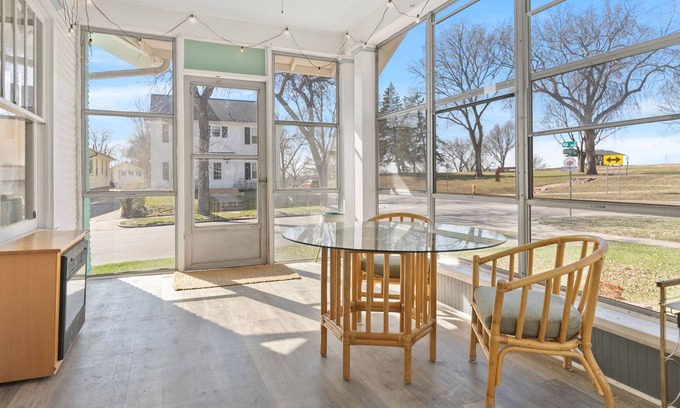 Sioux Falls Casa | Mint House at Japanese Gardens